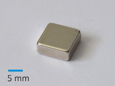 N35 12x12x5 mm Ni
