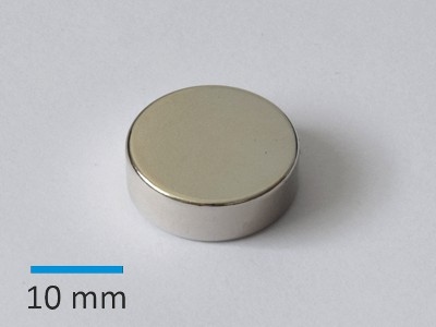 N35 D20x8 mm Ni