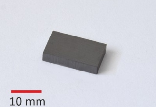 Y35 20x12x4 mm